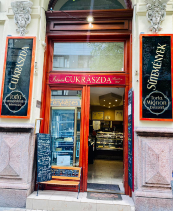 bejárat.jpg bejárat.jpg